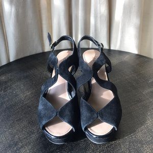 Alfani Black Open Toed Heeled Wedges w Gold Buckle